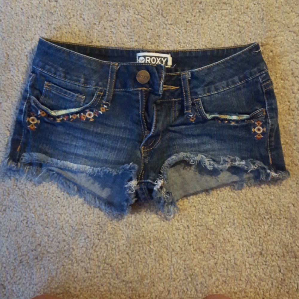 Roxy shorts
